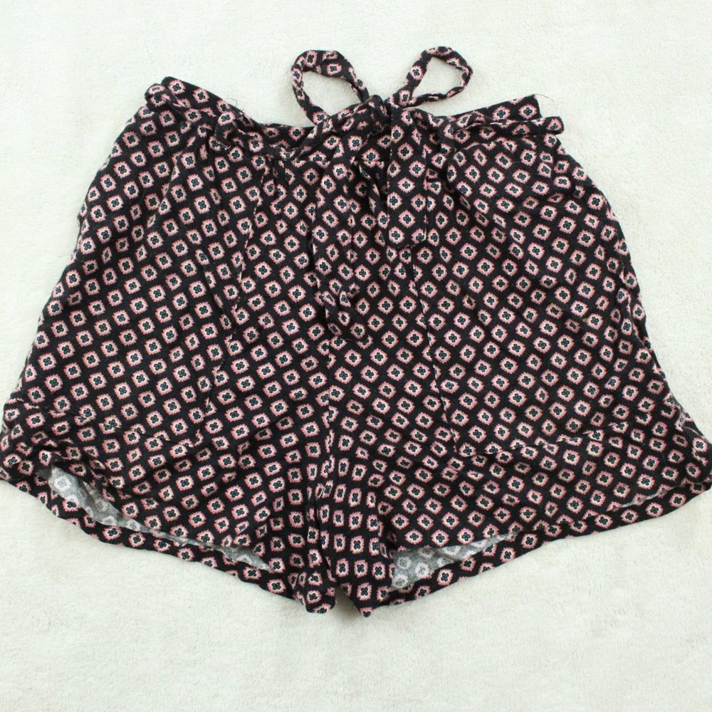 HOLLISTER Patterned Mini Shorts With Bow